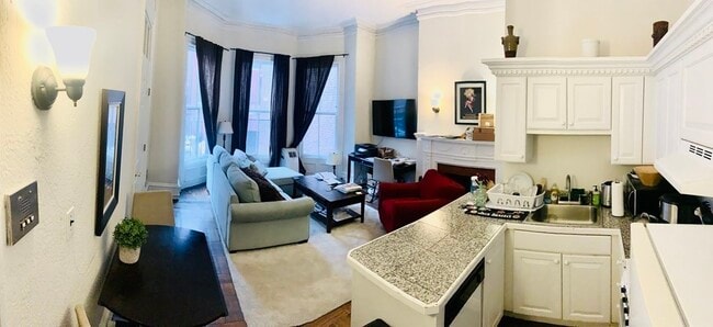 Photo - 296 Marlborough St Unidad 3
