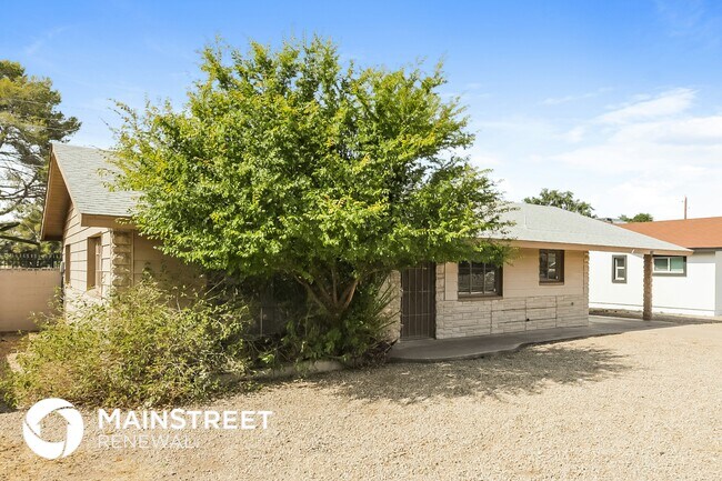 3315 W Elm St