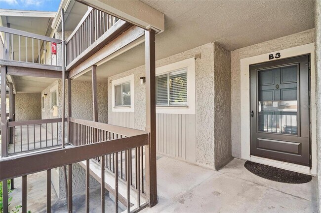 Photo - 6336 Newtown Cir Unit B3