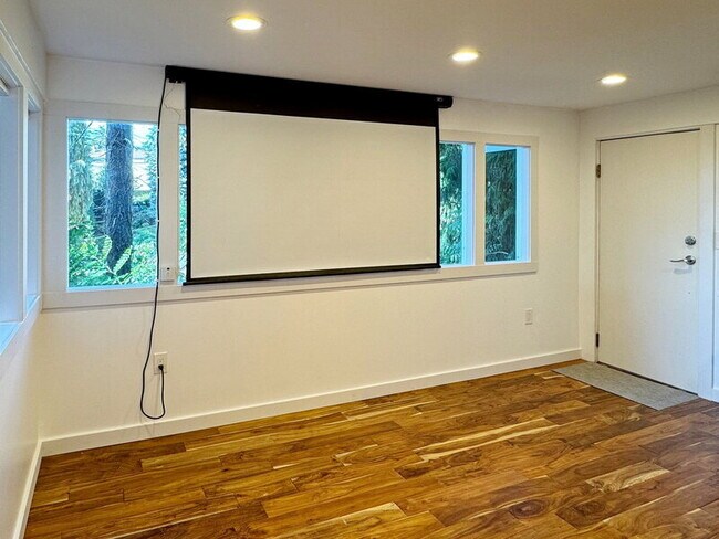 Photo - 2591 Magnolia Blvd W Unit #3631