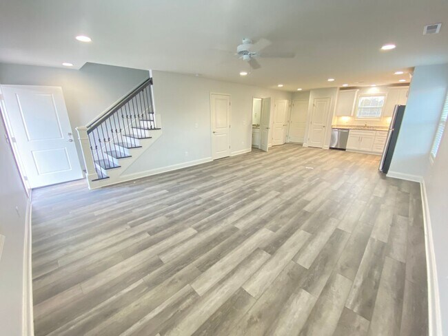 Photo - FOR LEASE - Brand New Construction, in Watertown!