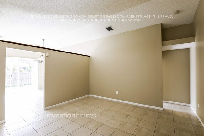 Photo - 6639 Columbia Ave