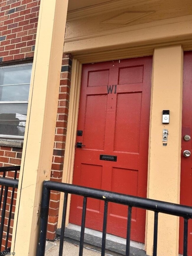 Photo - 916 Stuyvesant Ave. Unit W-1