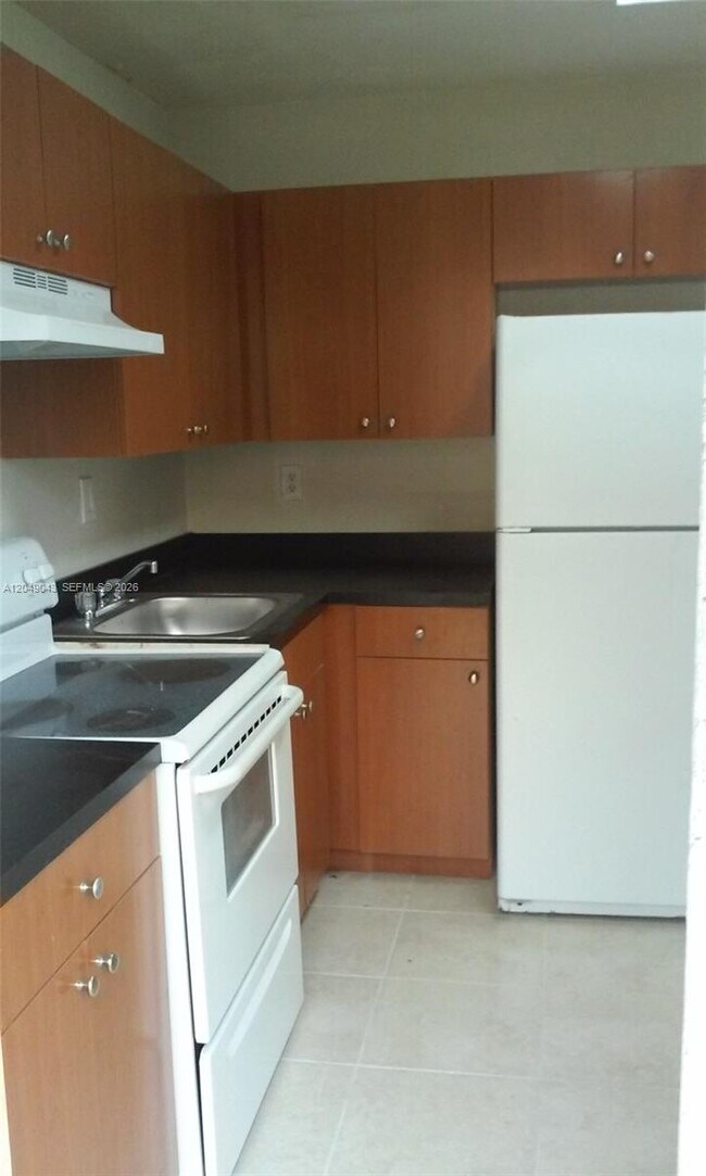 Photo - 13215 NE 6th Ave Unit 103