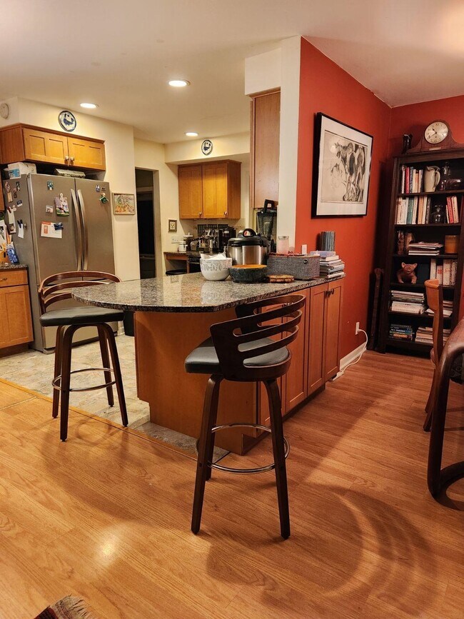 Photo - 157 Corry St