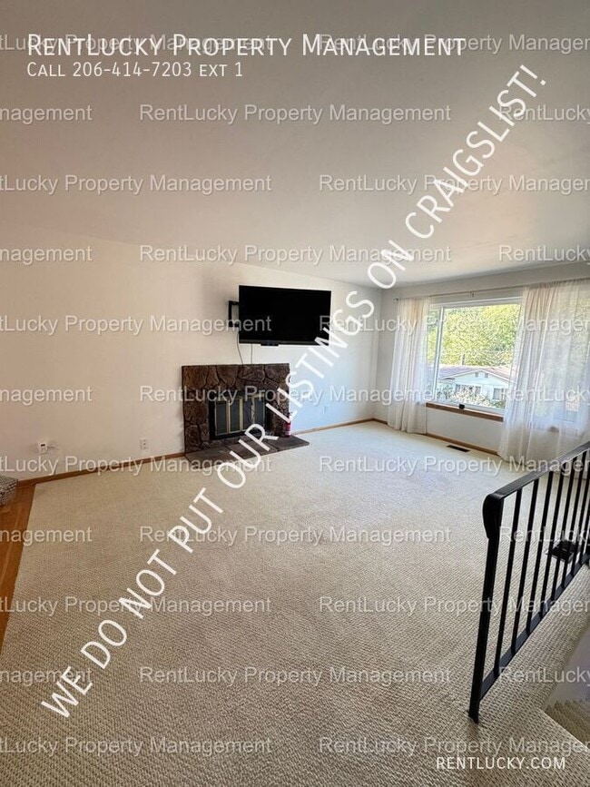 Photo - 6718 23rd Ave SW