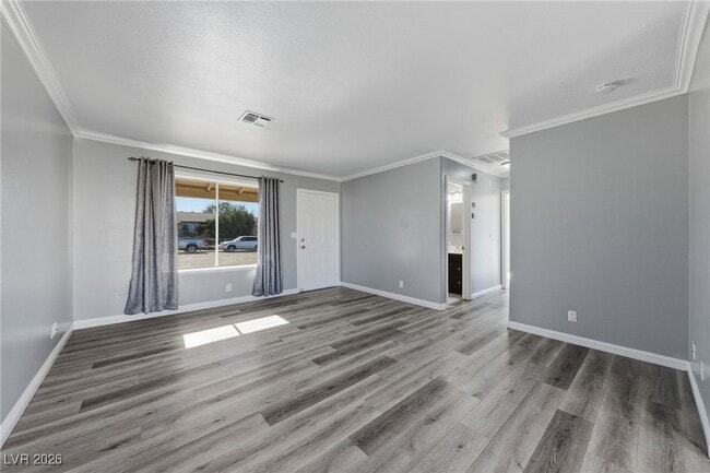 Photo - 251 Meyers Ave