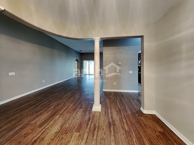 Photo - 5940 Candytuft Pl