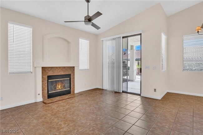 Building Photo - 8940 Emery Lake St