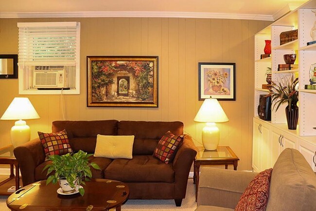 Building Photo - 5070 Vernon Springs Dr Rental