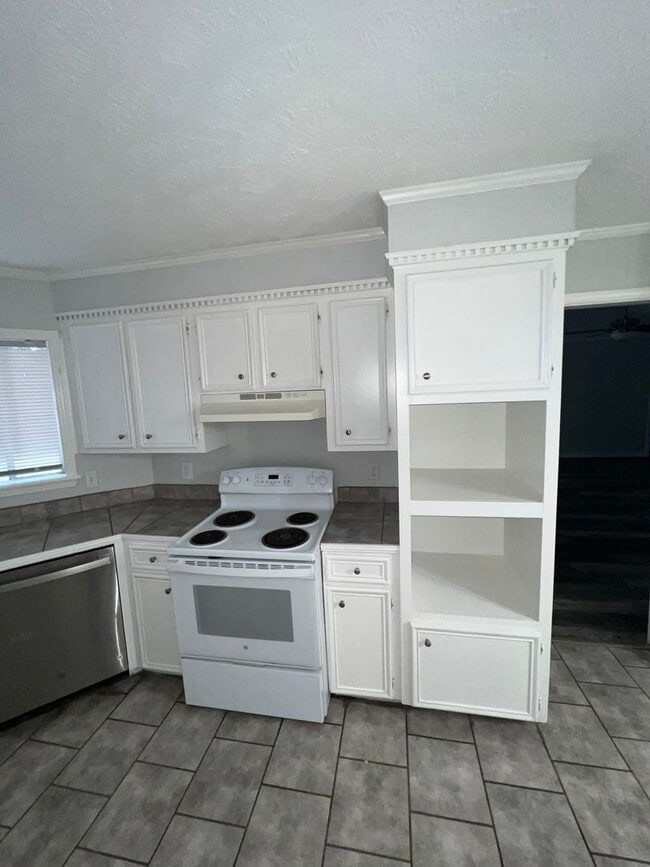 Photo - 1426 Tracewood Dr