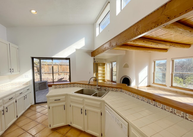 Photo - 1876 Brillante Ln