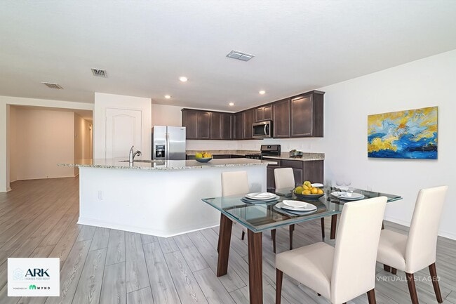 393 Kensington View Dr