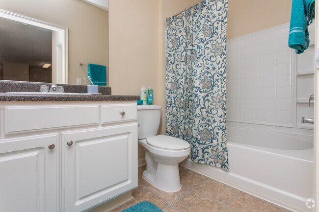 1BR,1BA