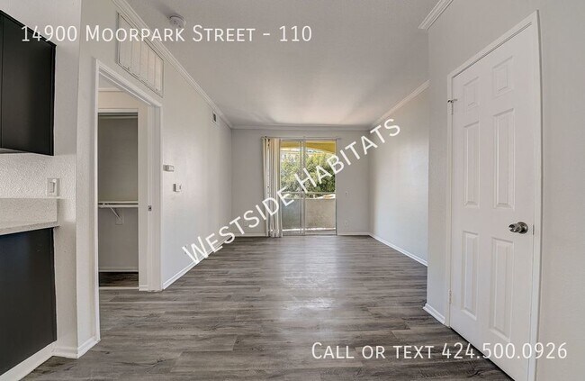 Photo - 14900 Moorpark St Unit 110