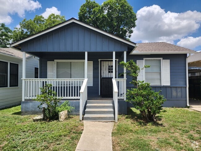 Building Photo - 1427 Hays St Rental