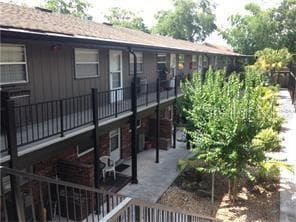 Building Photo - 851 Miles Ave Unit 21 Rental