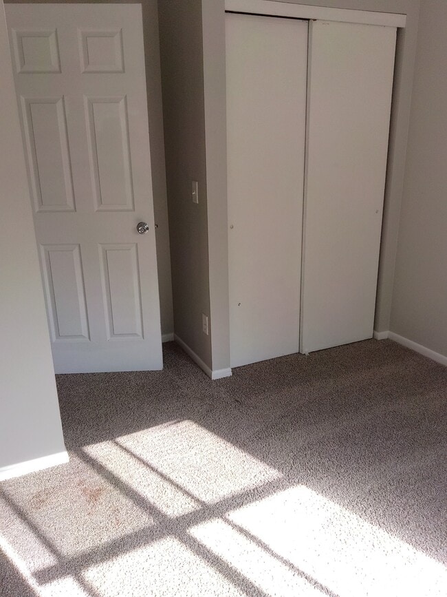 170 Bridlewood Dr