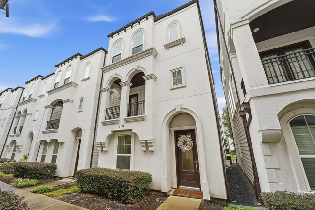 Building Photo - 2714 Freund St