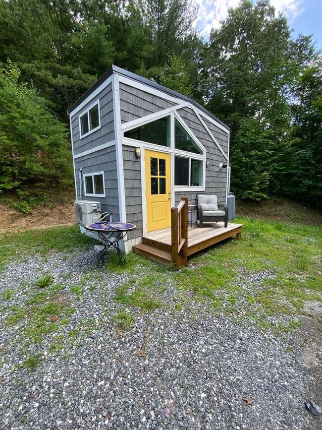 Photo - The tiny home of your dreams!