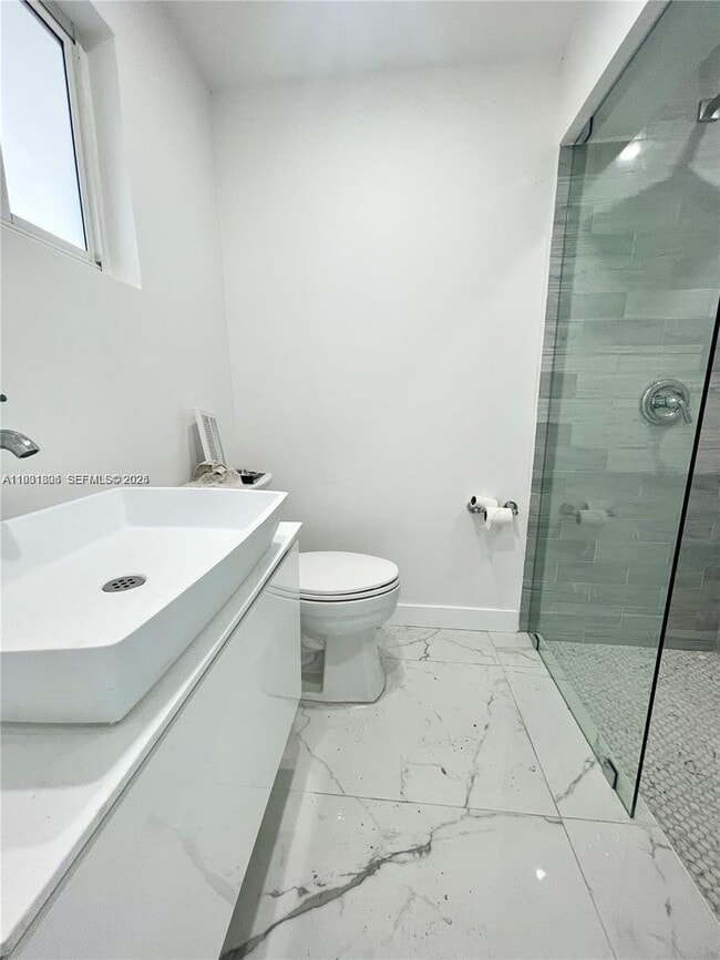 Photo - 18500 NE 1st Ct Unidad 2