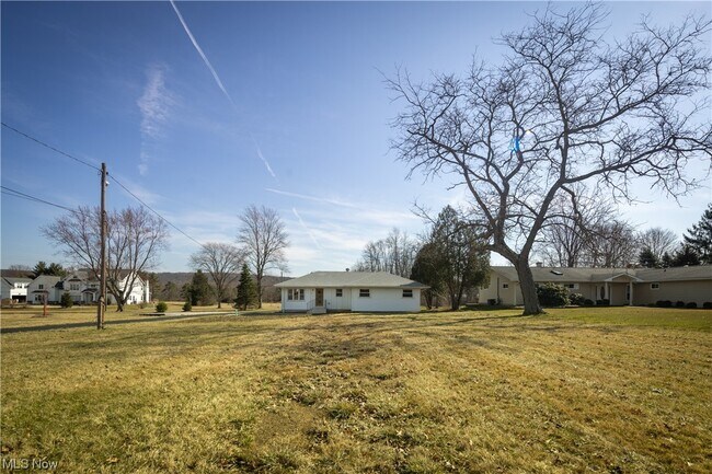 Photo - 471 Ridge Rd