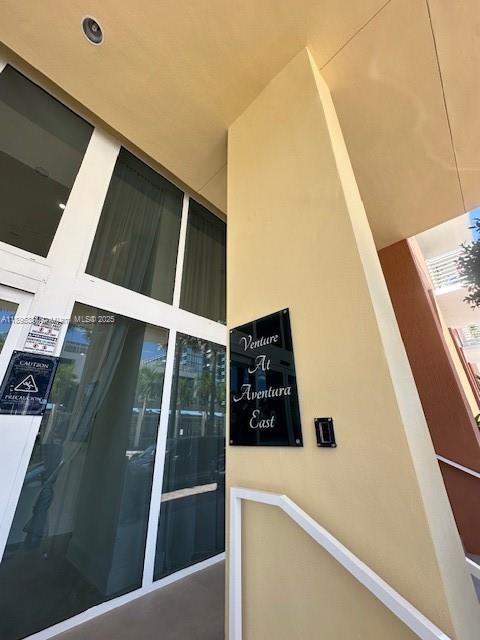 Photo - 18800 NE 29th Ave Unidad 920