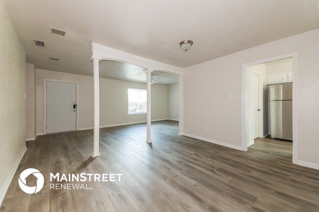 Photo - 608 San Carlos Dr Casa