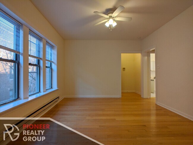 Photo - 3817 N Fremont St