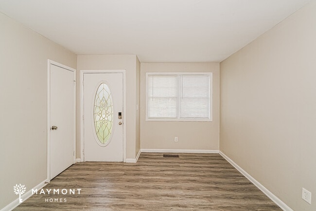 Photo - 1849 3rd Pl SW