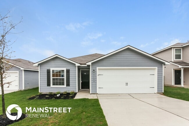 Building Photo - 3155 Begonia Bend