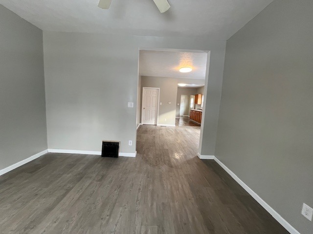 Photo - 418 Studebaker St