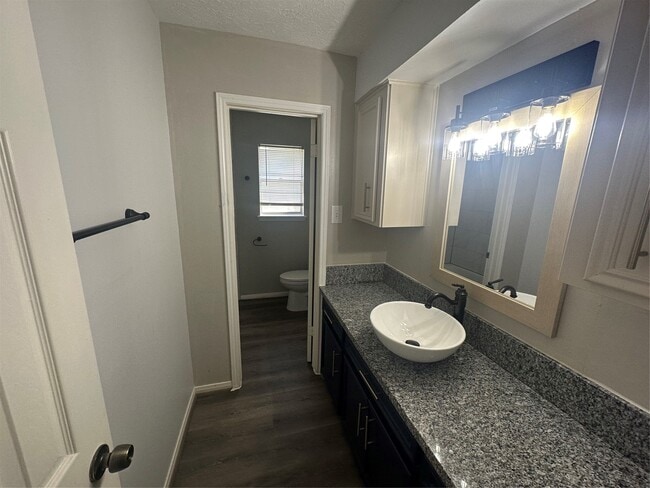 Photo - 29031 Elmwood Dr