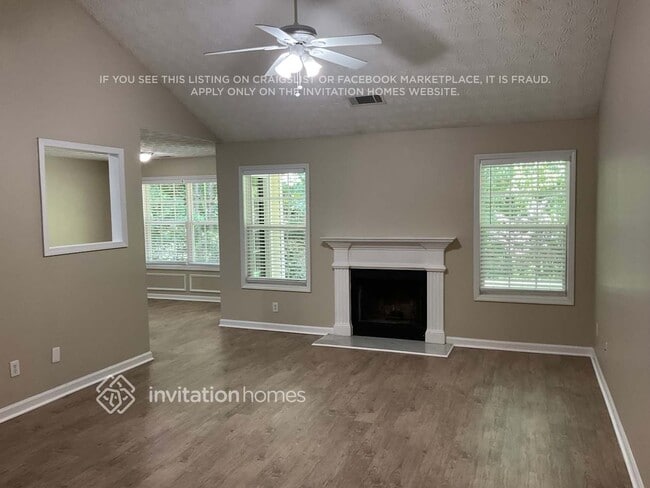 Photo - 898 Kendall Park Dr