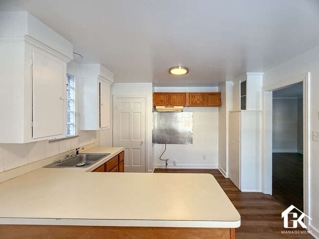 Photo - 13581 Penrod St