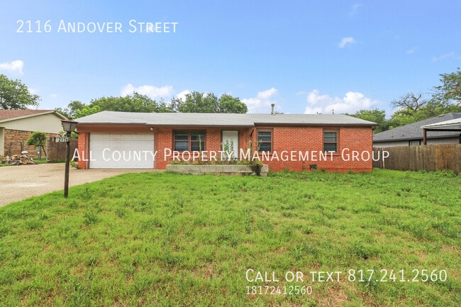 Building Photo - 2116 Andover St