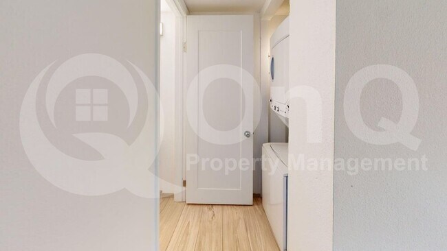 Photo - 1154 N 85th Pl