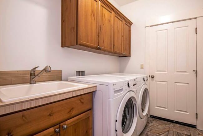 Photo - 21302 NE Brooklyn Ct Unidad Mountain Room