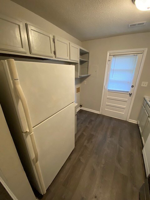 Photo - 3909 Overland Hts