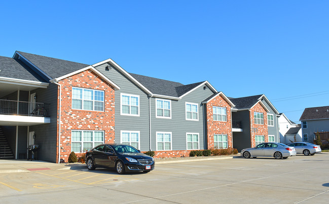 Northbrooke Commons - Northbrooke Commons Apartments