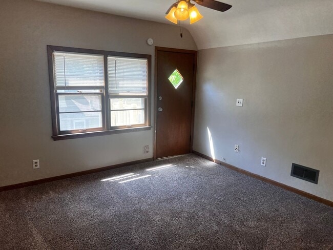 1012 Bridge Ave Unidad #2
