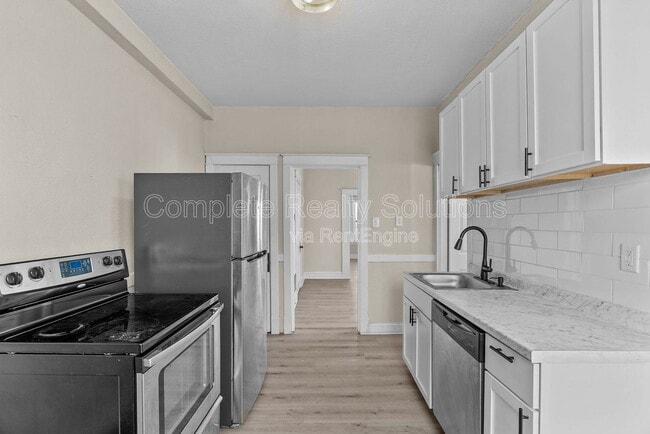 Photo - 4102 California Ave Unit 2n