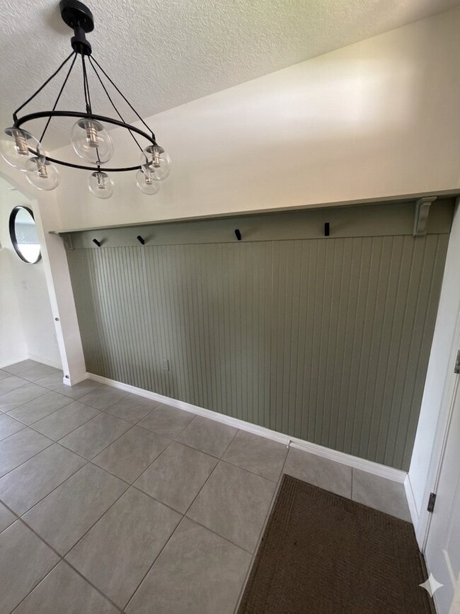 Photo - 2193 Farmhouse Rd SE