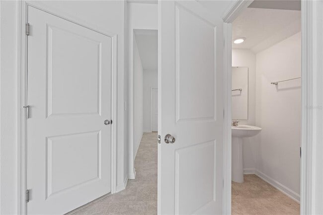 Photo - 2716 Pierr St