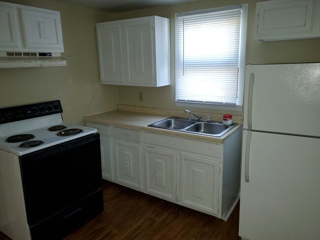 Photo - 2 bedroom 1 bath house