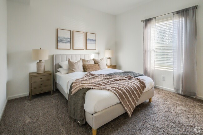 Building Photo - Waters Edge Rental