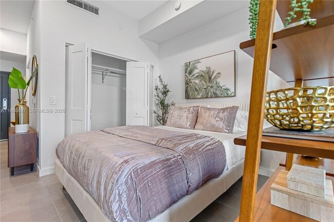 Photo - 4 N Federal Hwy Unit PH 838