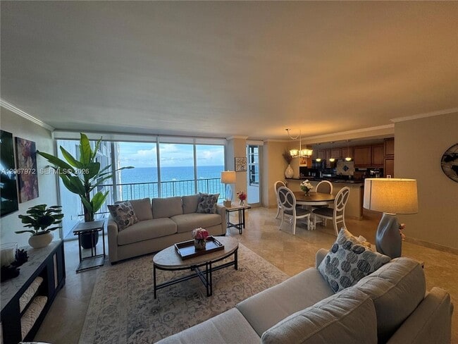 Building Photo - 4280 Galt Ocean Dr Unit 14D