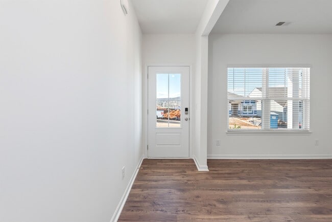 Photo - 133 Kaley Ln