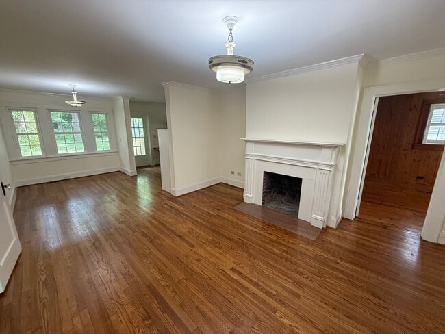 Photo - 6 Raymond Ave